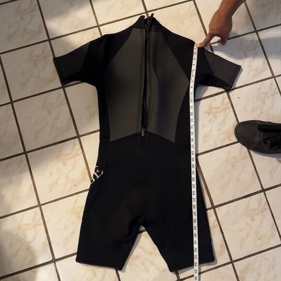 Xterra Vengeance Shorts Short Sleeve Wetsuit Black Men's Small - Picture 2 of 6